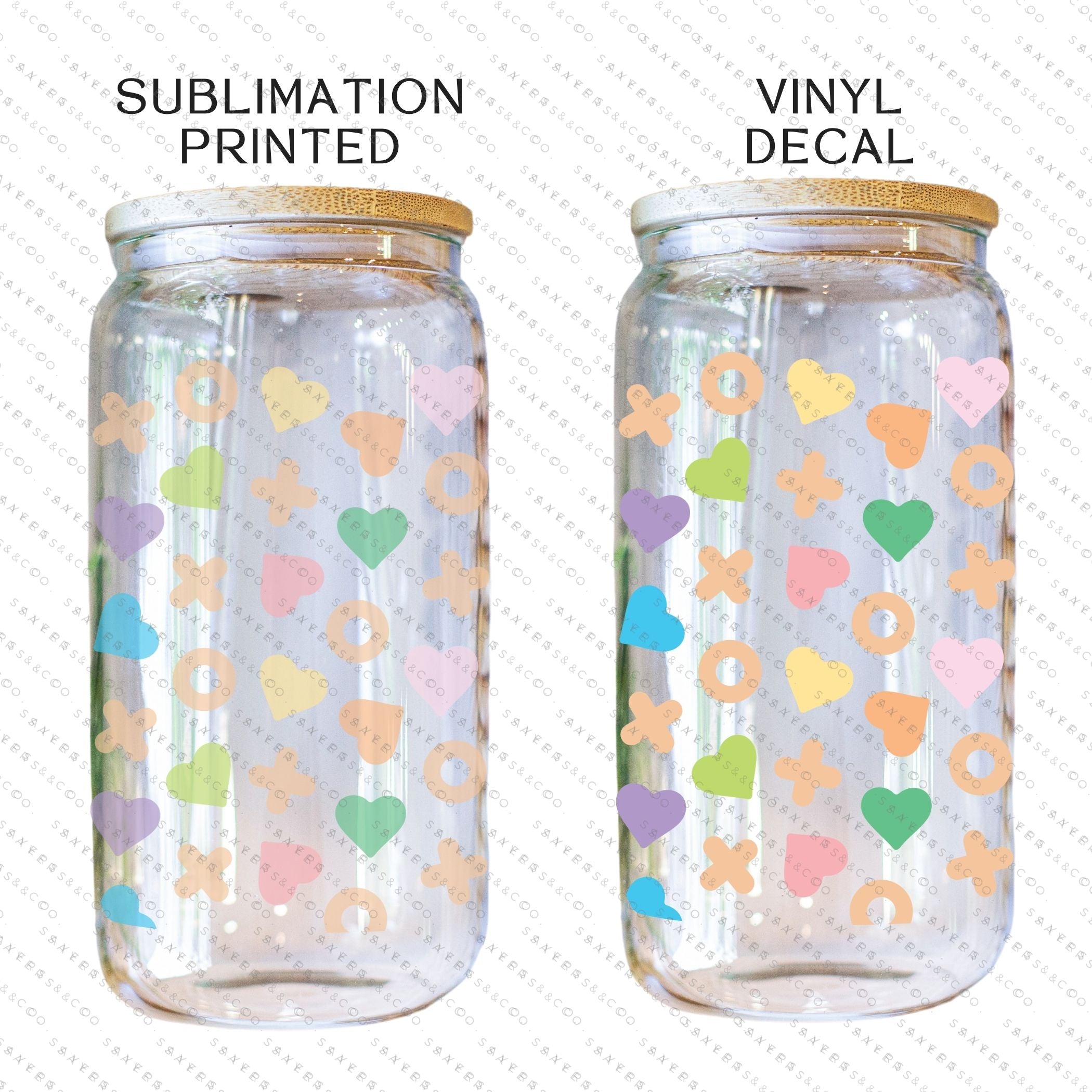 16oz St. Patrick's Day Lucky Sharms Irish Glass Cup featuring a bamboo lid and straw, perfect for festive drinks.