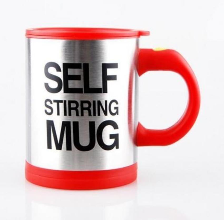 Amazing one button press stirring coffee mug in black, featuring a modern design with a lid and automatic stirring function.
