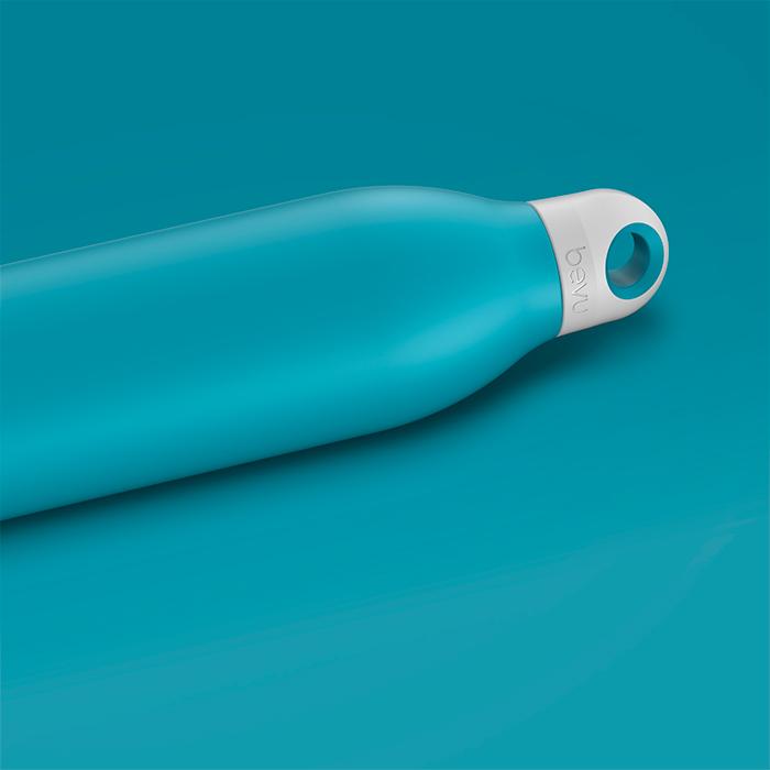 Bevu® Insulated Bottle in Teal color with double vacuum insulation, showcasing its sleek design and comfortable grip.