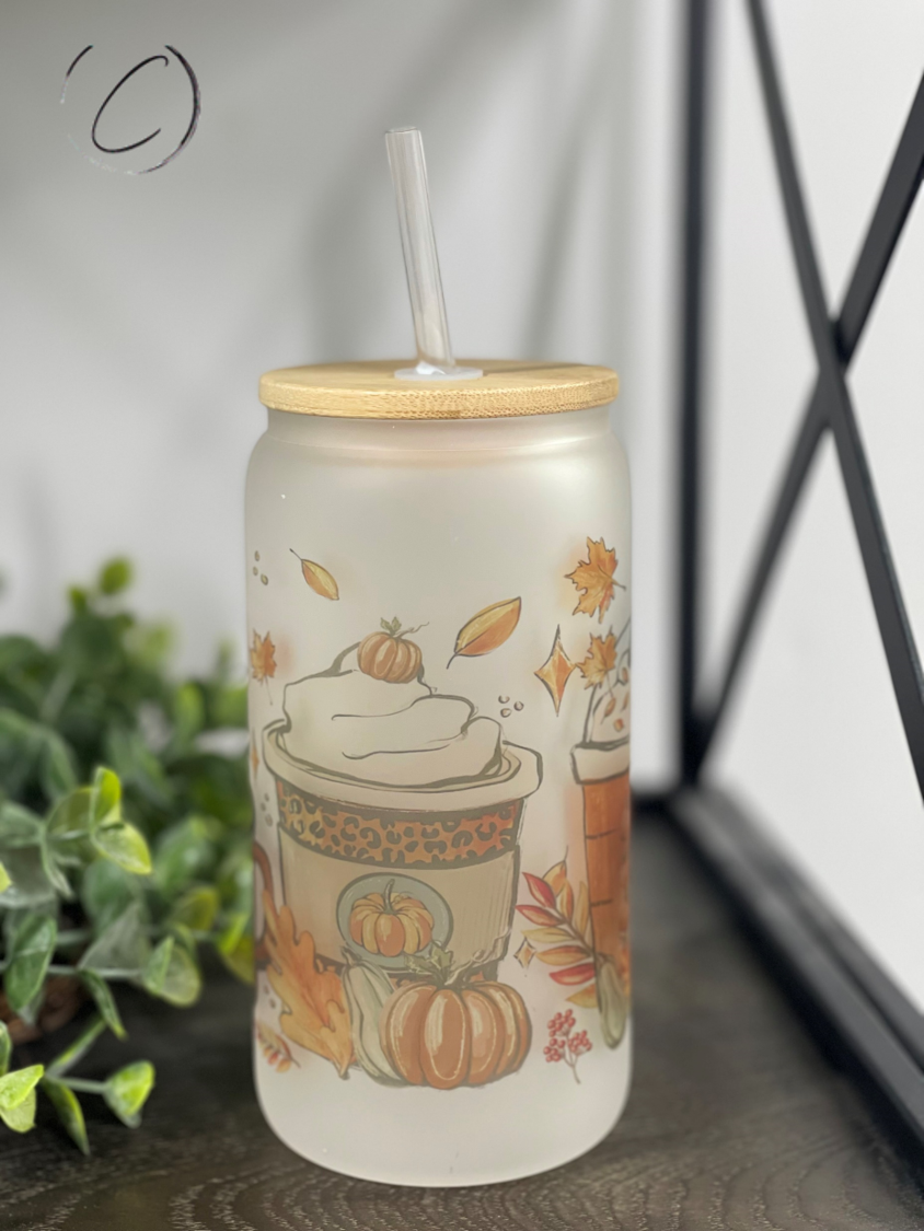 Pumpkin Spice Blends 16oz Libbey Glass tumbler with frosted design and reusable straw.