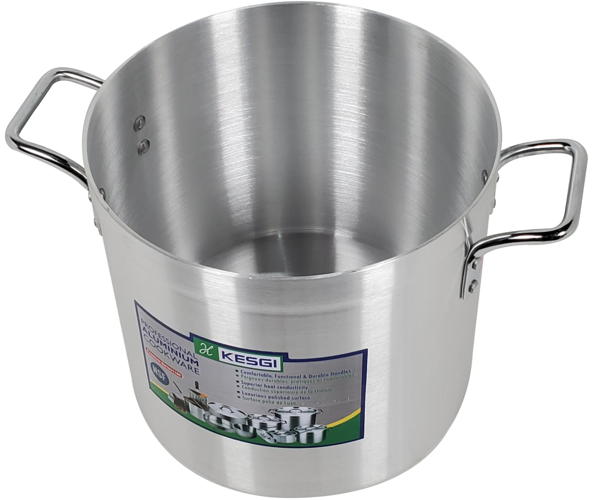 A 12 L stock pot made of durable 4mm stainless steel with a lid, ideal for cooking large meals.