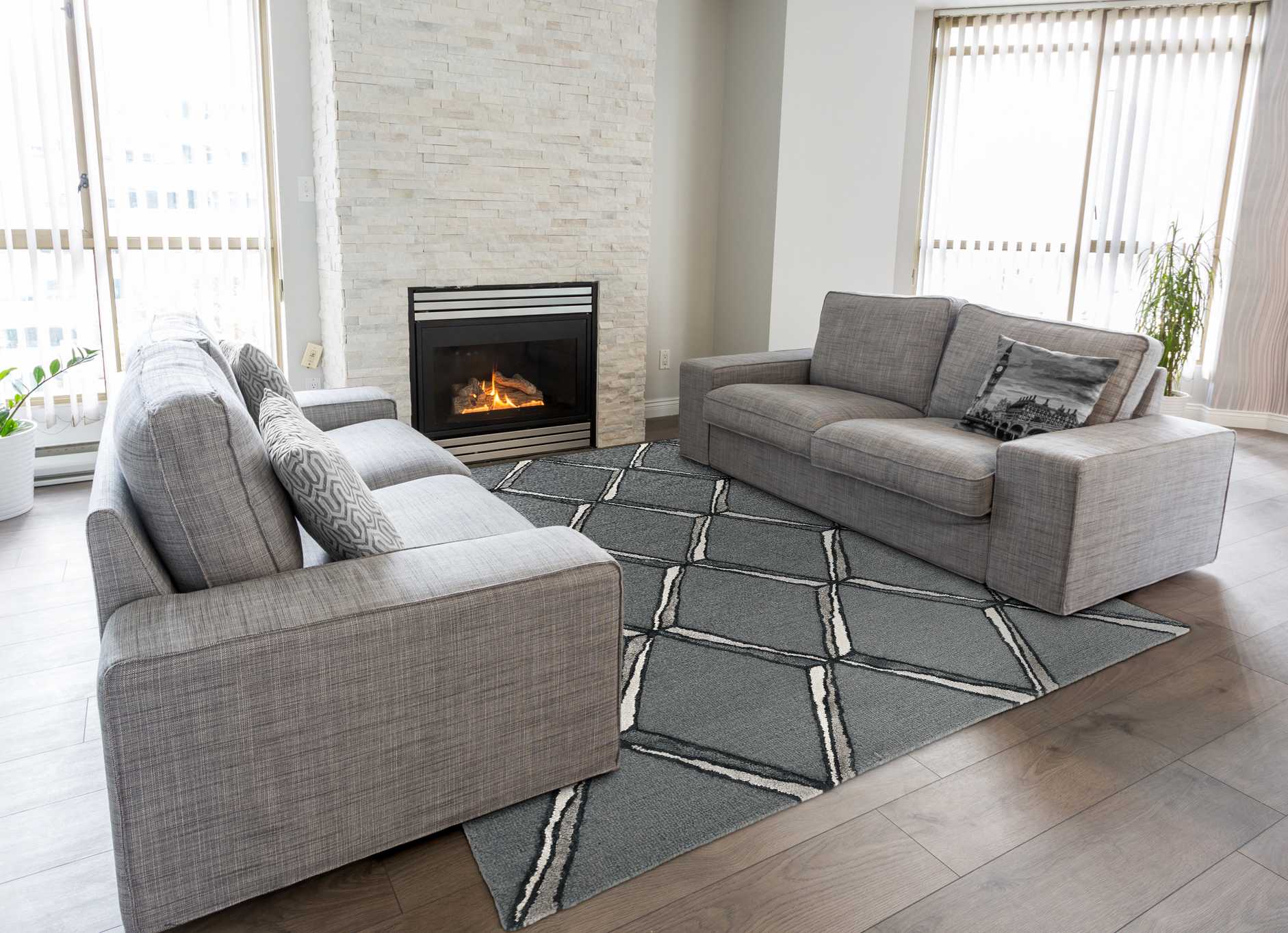 5x7 Charcoal Silver Hand Tufted Geometric Diamond Pattern rug showcasing intricate diamond designs and a soft texture.