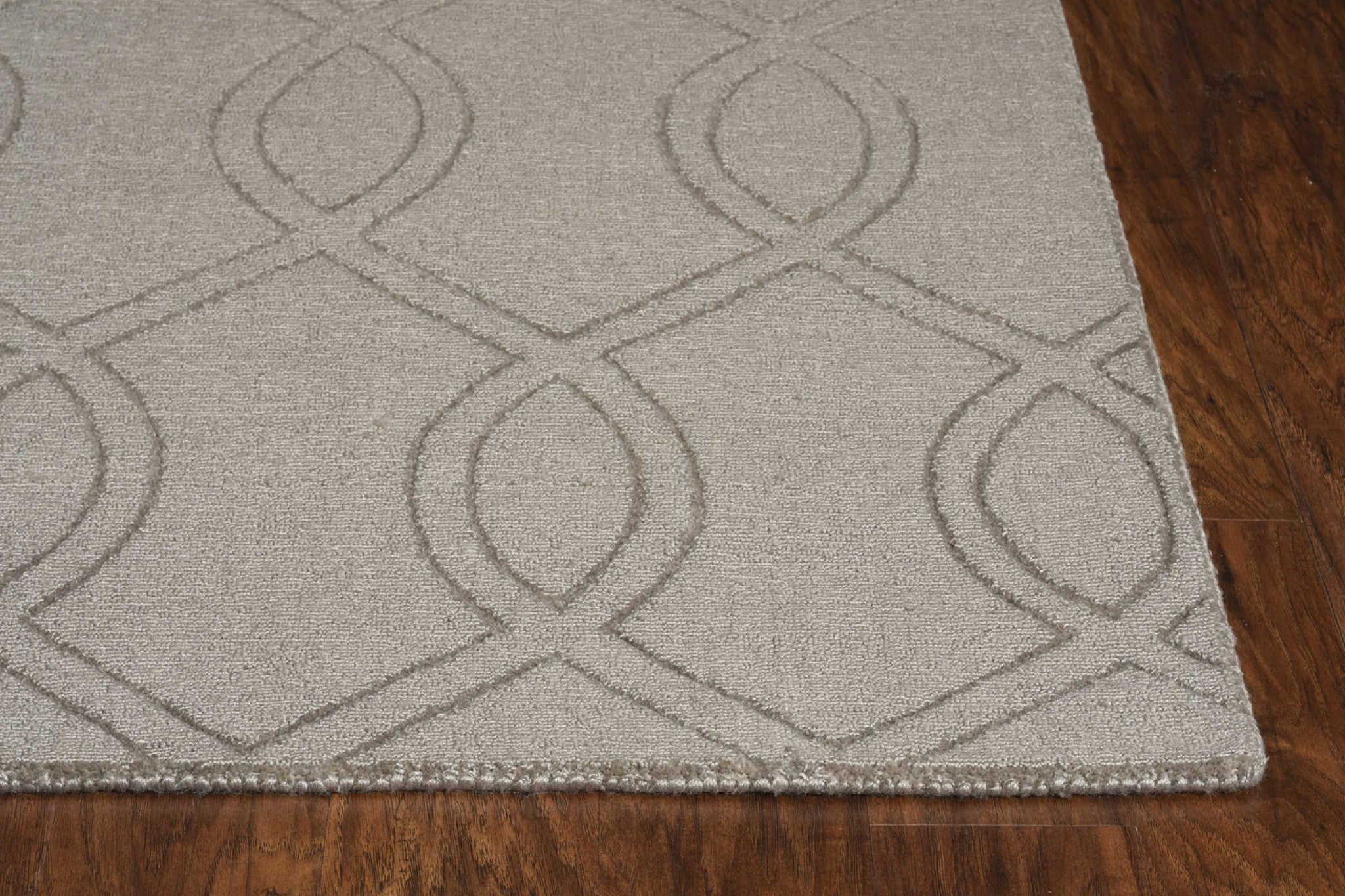 5x8 Seafoam Green Hand Hooked Indoor Area Rug featuring intricate sea shell designs, perfect for enhancing home decor.
