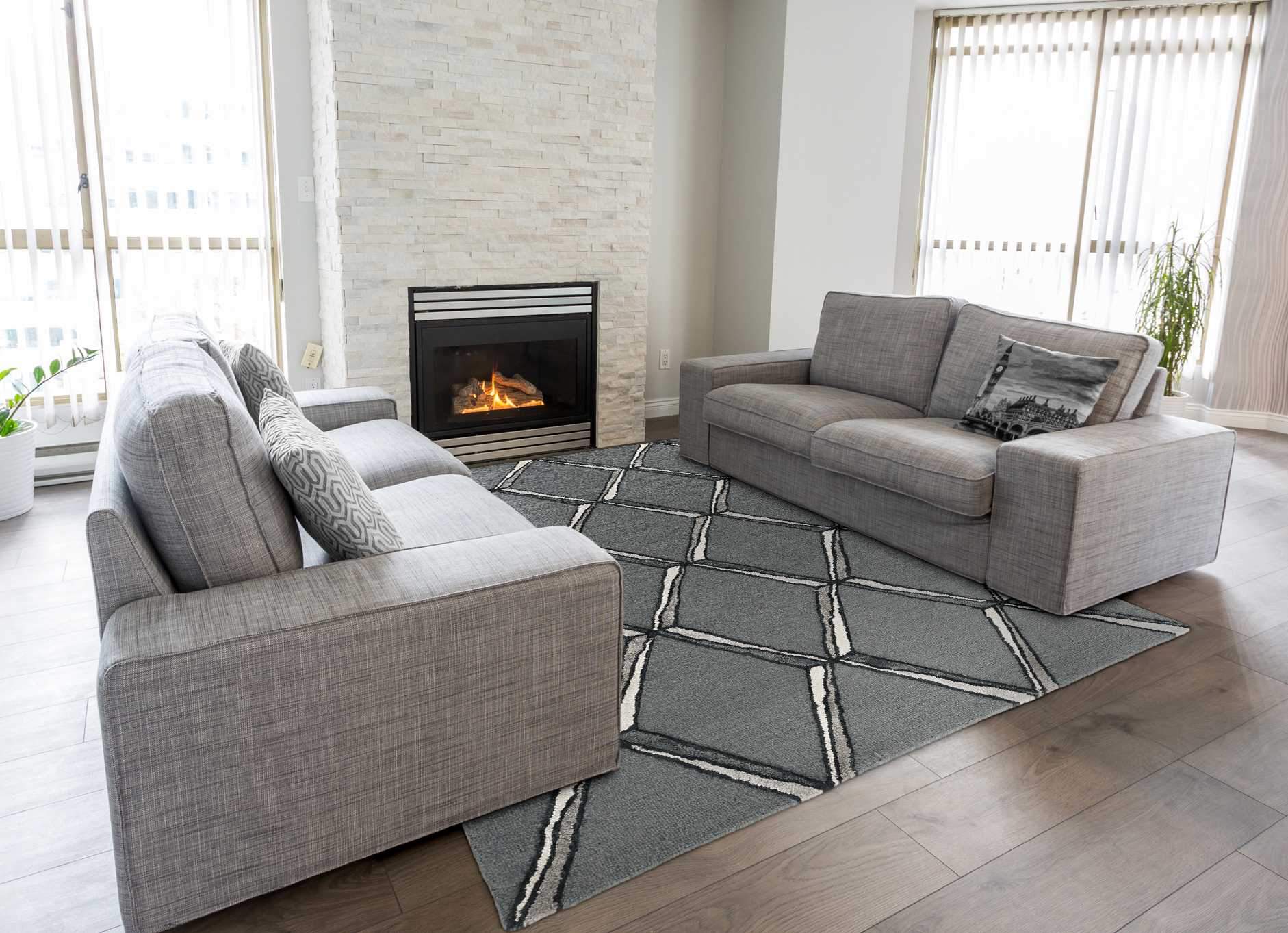 8x10 Charcoal Silver Hand Tufted Geometric Diamond Pattern rug showcasing intricate design and luxurious texture.