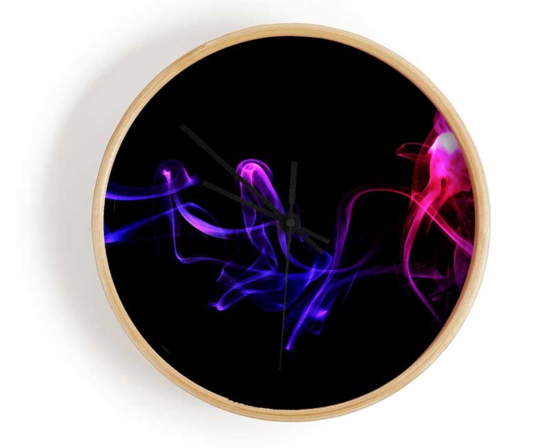 Abstract Smoke clock made from natural bamboo with a round face and clear Plexiglas lens, available in black, white, and natural frame colors.