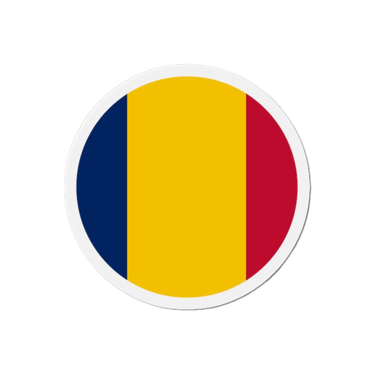 Aimant rond représentant le drapeau du Tchad, disponible en plusieurs tailles, fabriqué en résine synthétique durable.