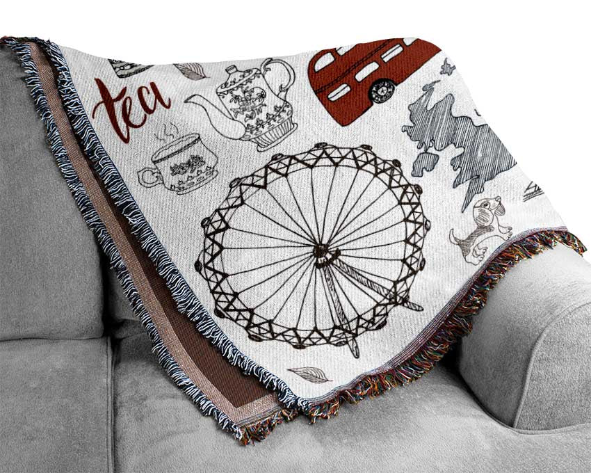 Luxurious 100% cotton throw blanket in a thermal weave, perfect for bed or couch, enhancing any interior decor.