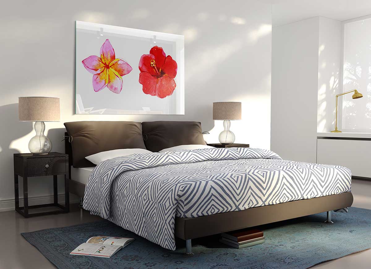 Amaryllis Beauty glass print showcasing vibrant colors and modern design, perfect for home decor.