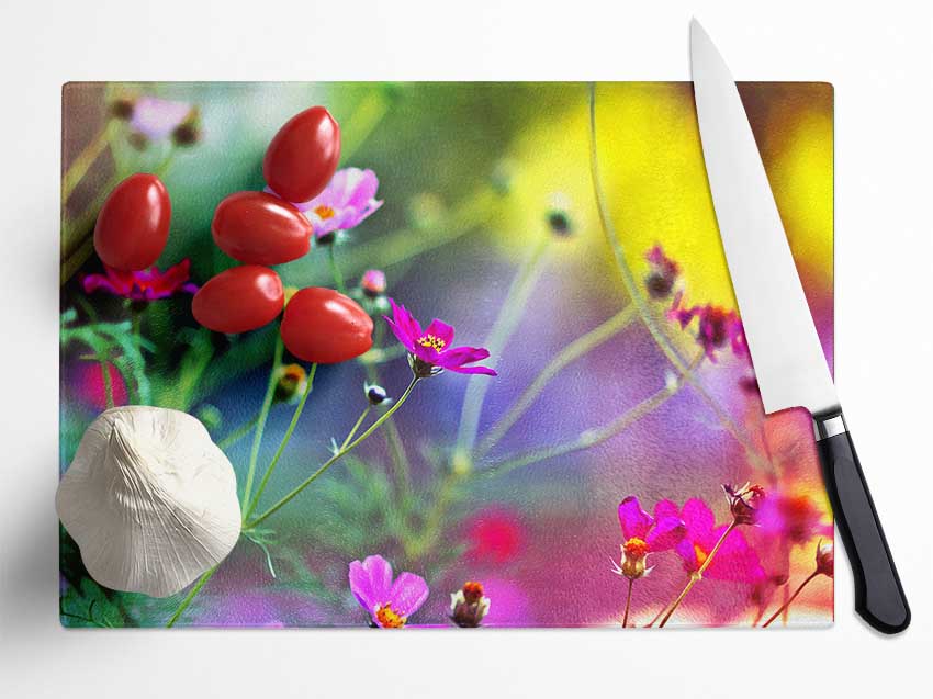 A beautifully designed chopping board made of tempered glass featuring a chinchilla ripple effect, showcasing its anti-slip feet and crystal-clear surface.