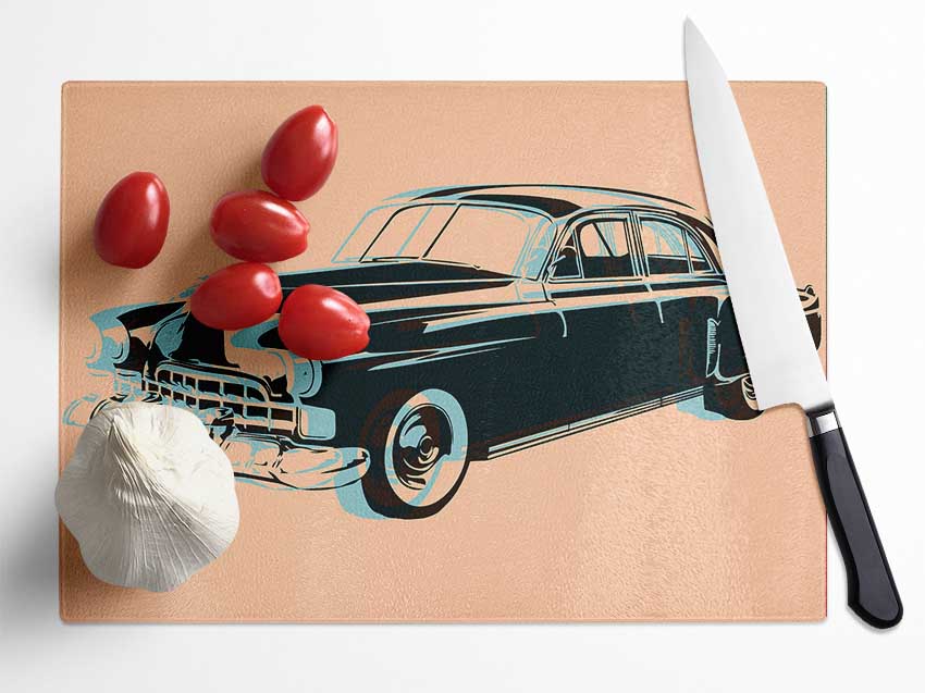 American Classic 2 chopping board made of tempered glass with chinchilla ripple effect and anti-slip feet.