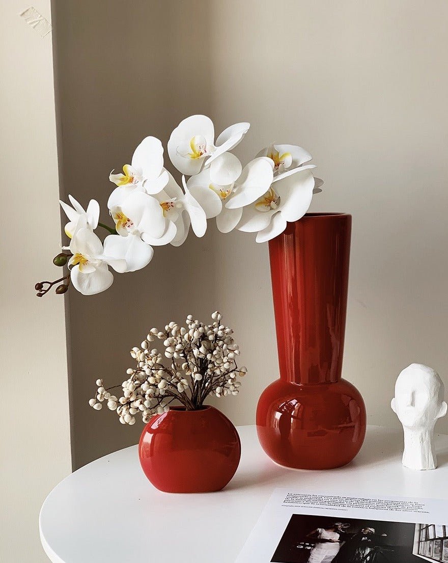 A sleek Bauhaus Style Ceramic Art Deco Vase featuring clean lines and a smooth finish, perfect for modern home decor.