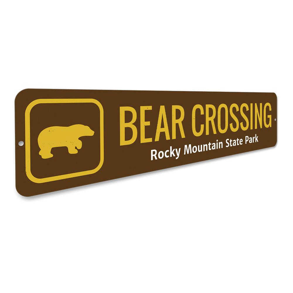 Bear Crossing Trail Sign made of high-quality aluminum, featuring a rustic design suitable for indoor and outdoor decor.