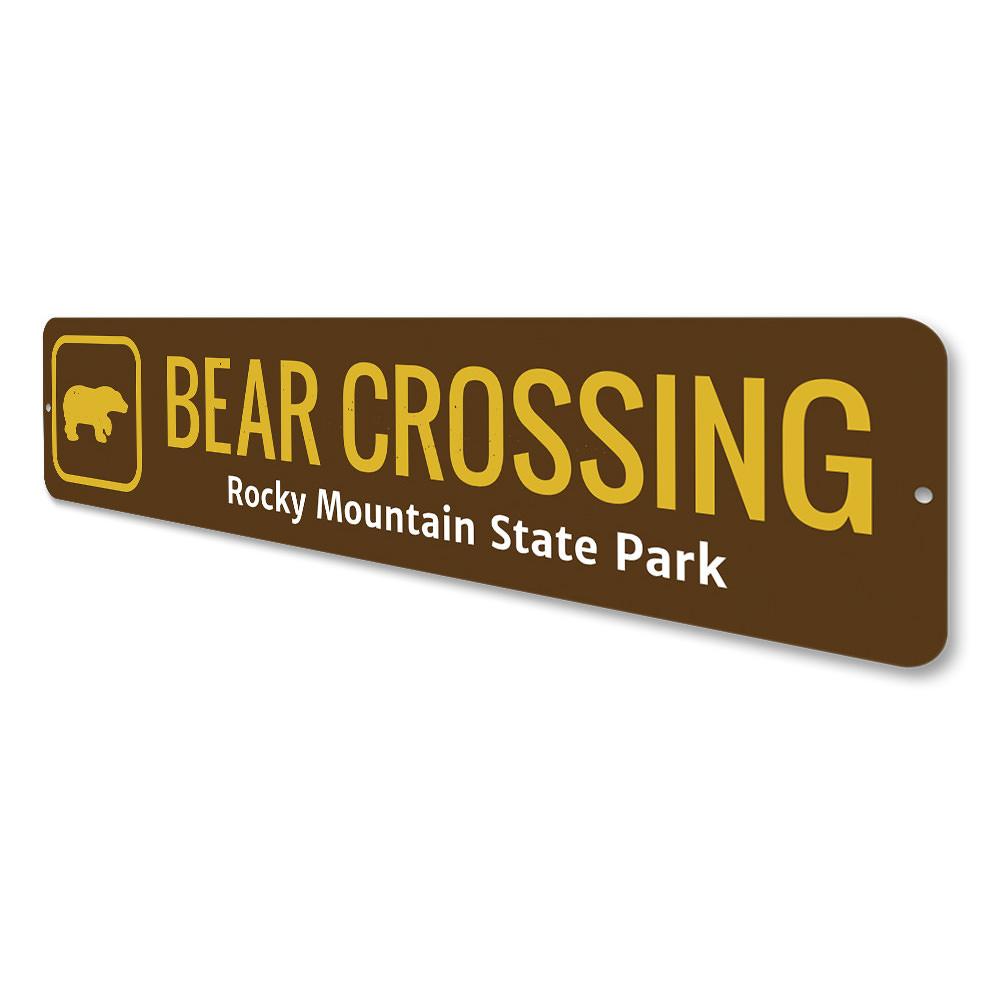 Bear Crossing Trail Sign made of high-quality aluminum, featuring a rustic design suitable for indoor and outdoor decor.