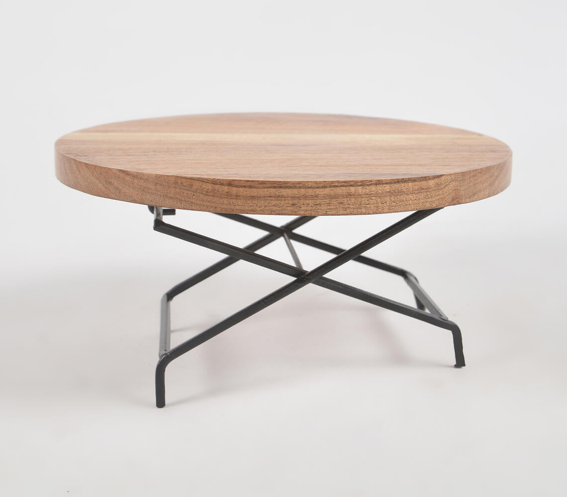 Collapsible cake stand made of acacia wood and iron, showcasing a natural wood grain and minimalist design.