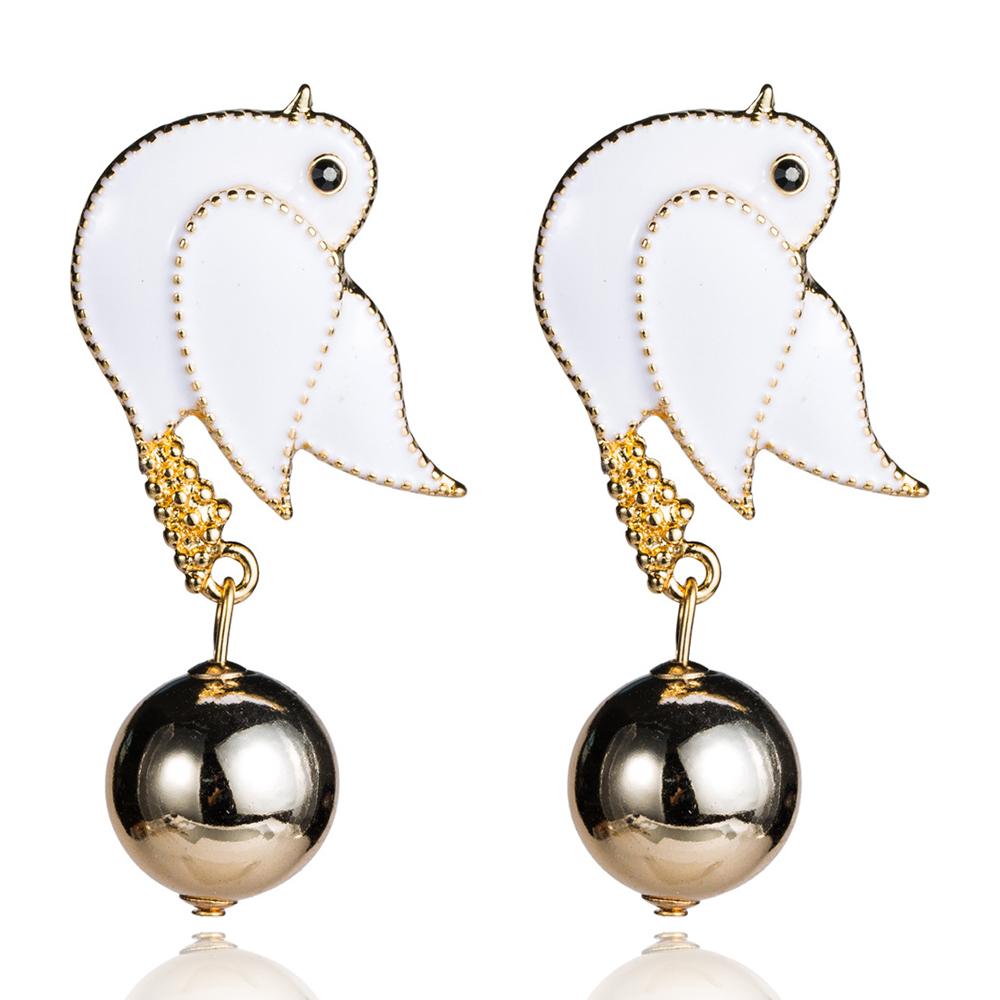 Elegant Crystal Parrot Tassel Earrings featuring a vibrant design and dangle style, perfect for women.