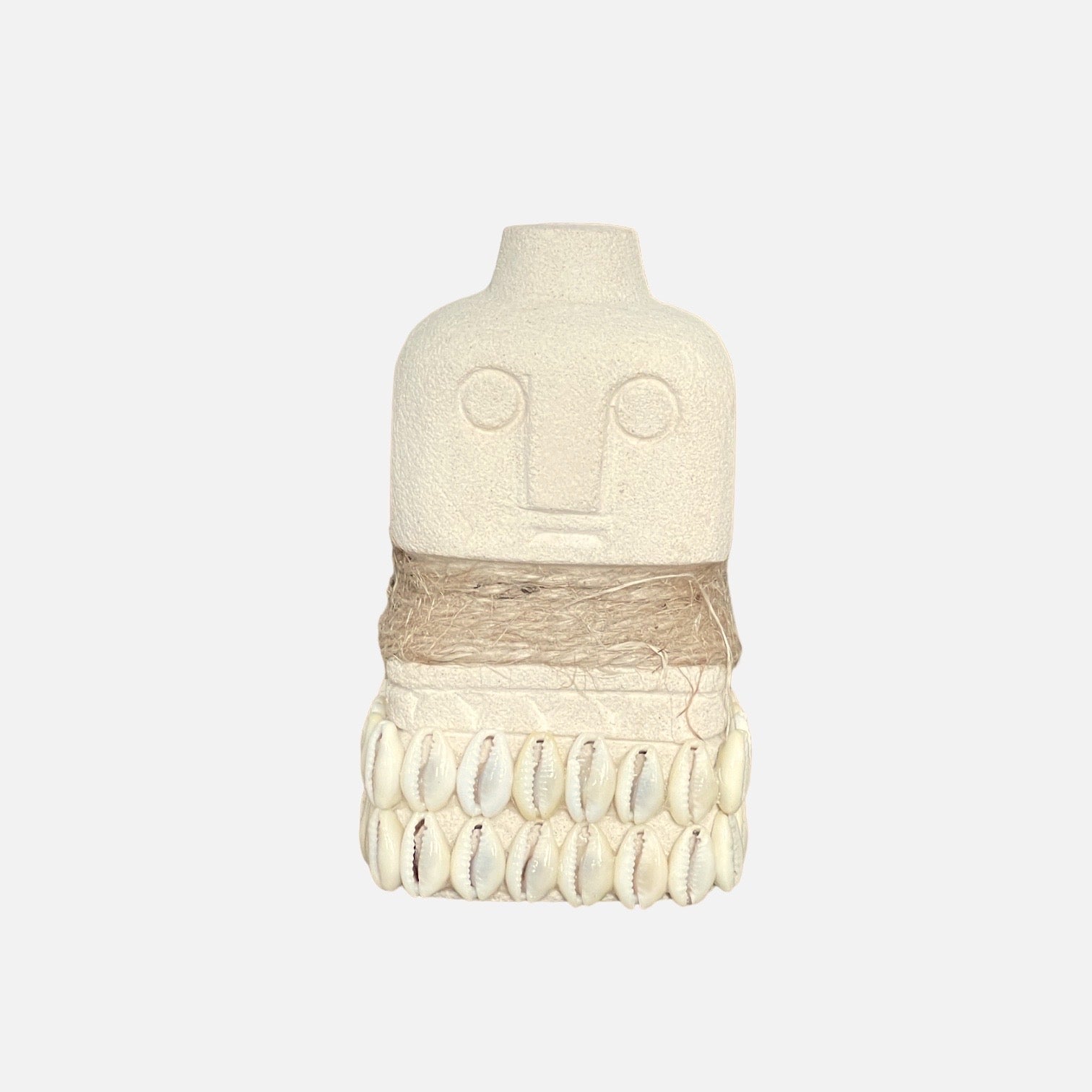 Handcrafted stone sculpture Estatueta de Pedra Maun Kik Dua, showcasing unique island-inspired design and boho style.