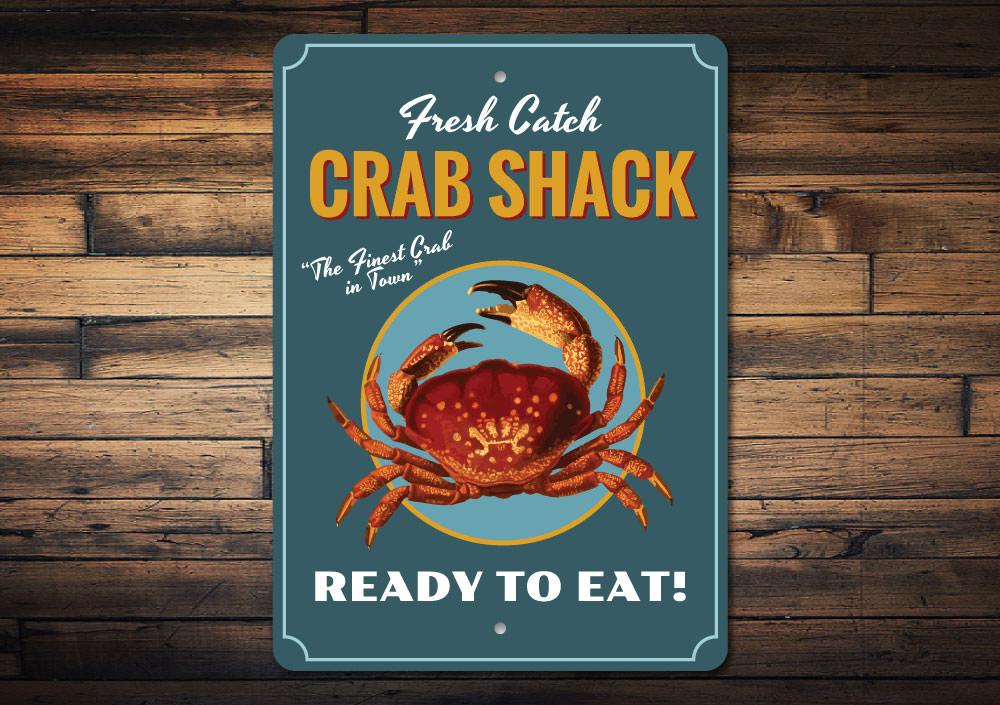 Fresh Catch Crab Shack Sign made of high-quality aluminum, featuring a vibrant design perfect for restaurants and cafes.