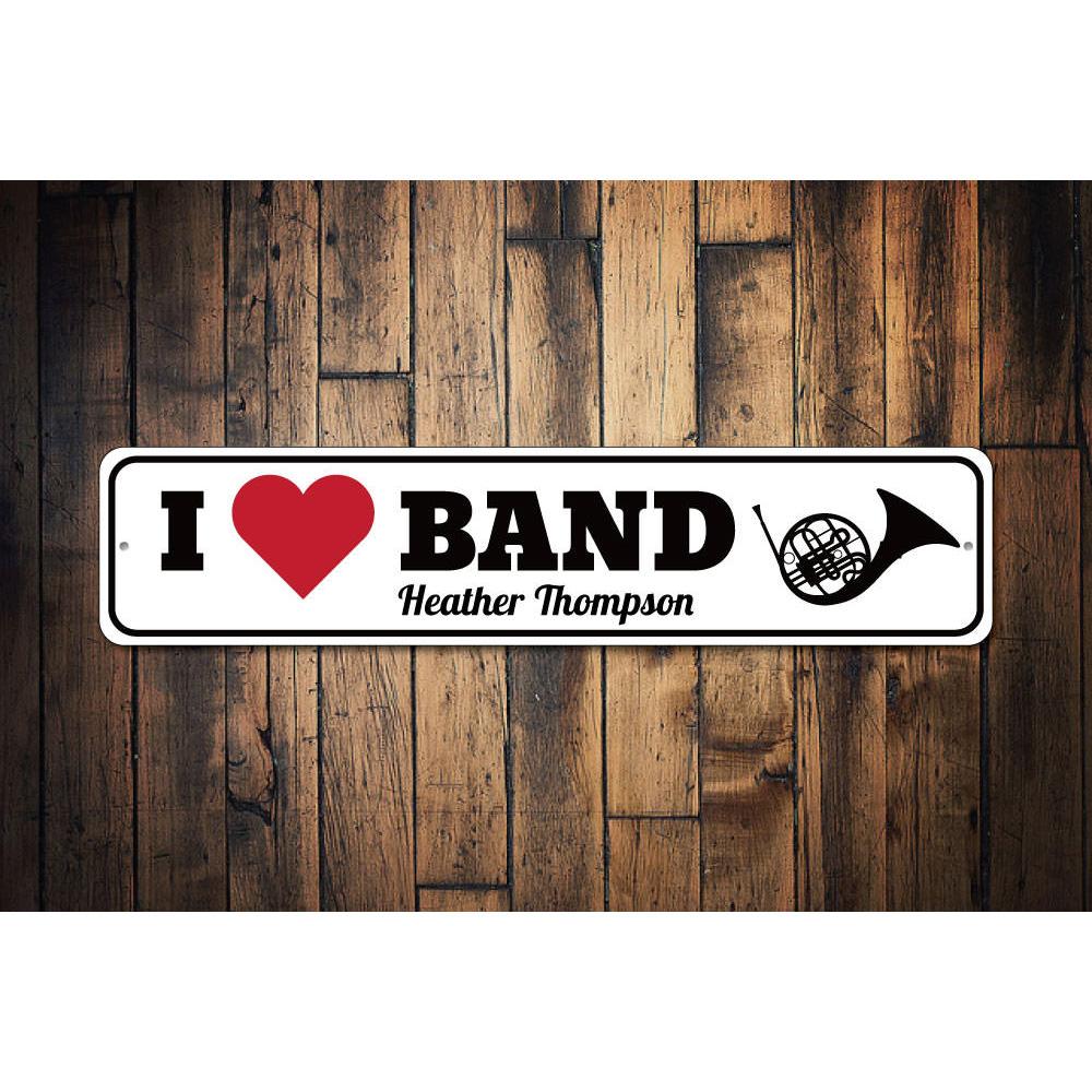 I Love Band Sign made of high-quality aluminum, featuring a stylish design perfect for music lovers, ideal for home decor.