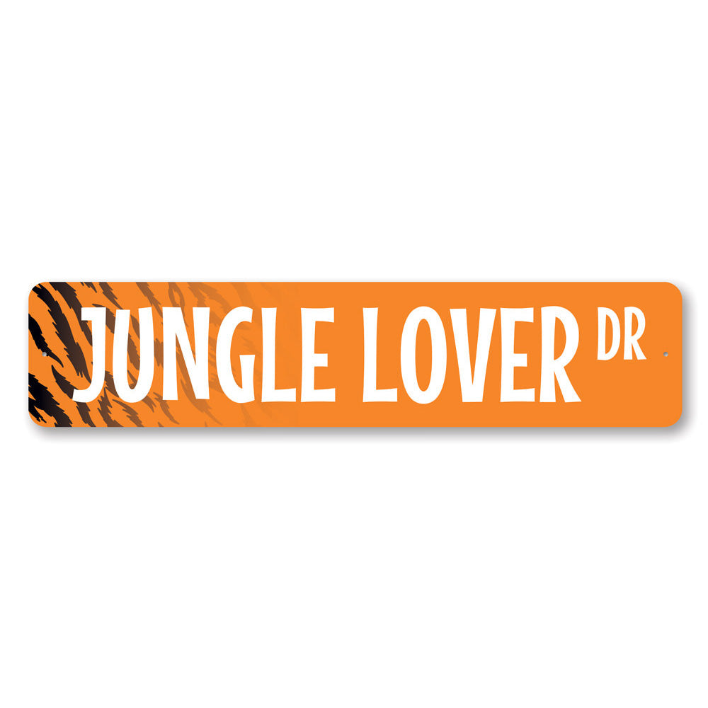 Jungle Lover Street Sign made of high-quality aluminum, featuring vibrant colors and a decorative design, perfect for home decor.