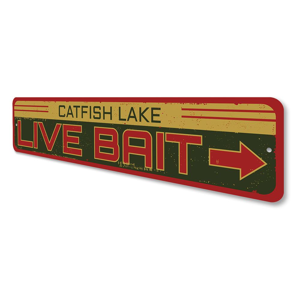 A decorative Live Bait Lake Sign made of high-quality aluminum, featuring customizable text, perfect for lakehouse decor.