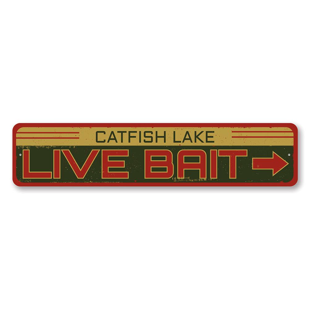 A decorative Live Bait Lake Sign made of high-quality aluminum, featuring customizable text, perfect for lakehouse decor.