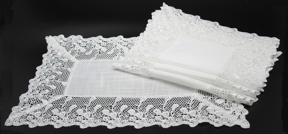 Set of 4 ML16148 Garden Trellece Lace Trim Placemats in White and Reflecting Pond Blue, showcasing elegant lace detailing.