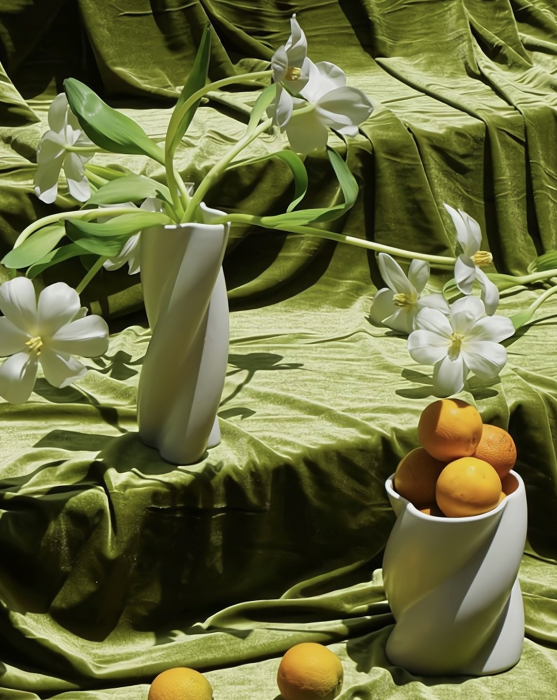 Nordic Marshmallow Ceramic White Flower Vase with a unique marshmallow shape, perfect for modern home decor.