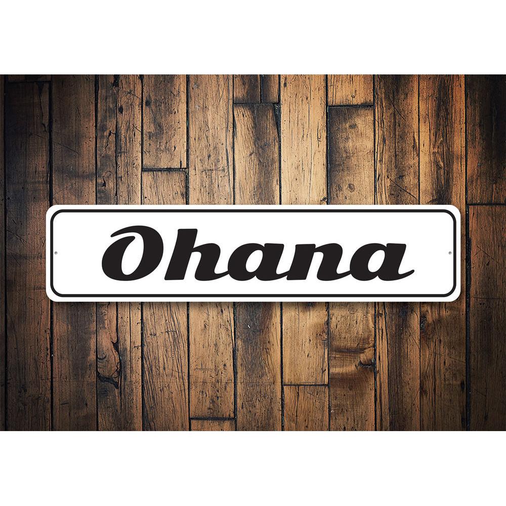 Customizable Ohana Sign made of high-quality aluminum, featuring a warm design perfect for home decor.
