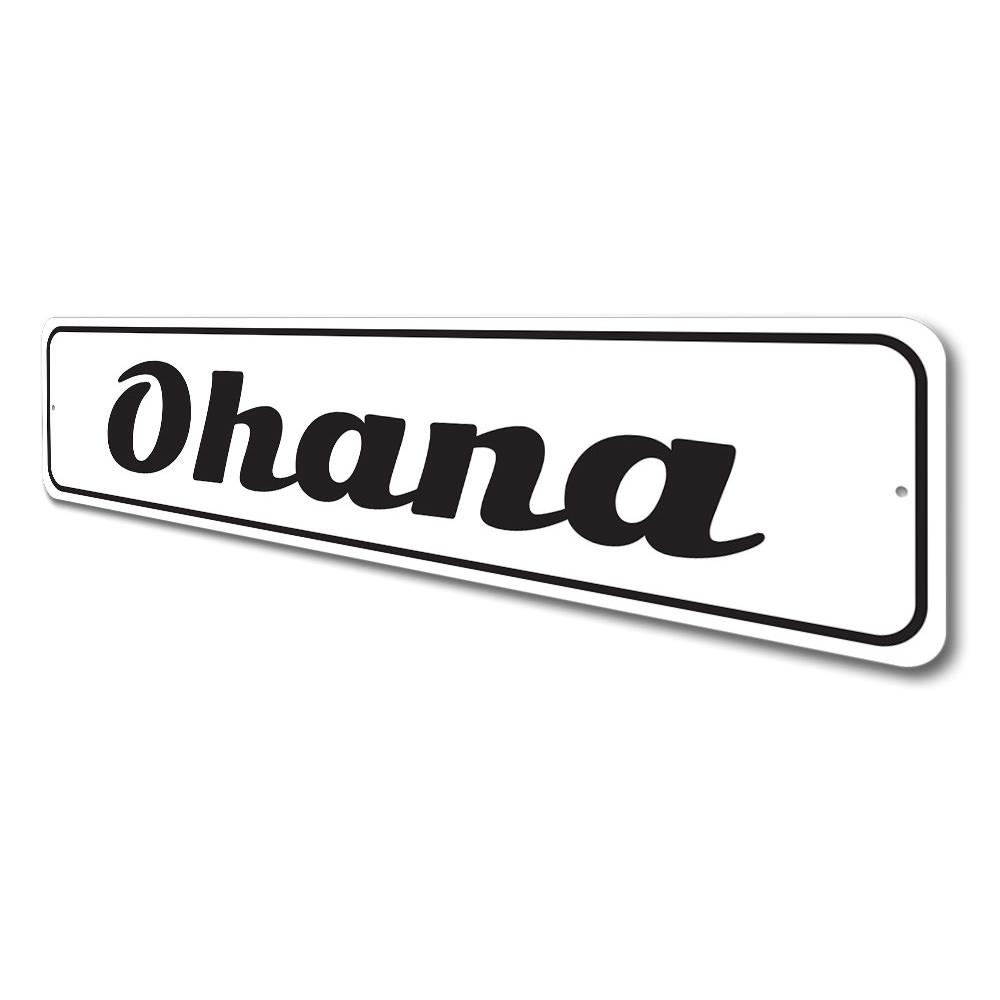 Customizable Ohana Sign made of high-quality aluminum, featuring a warm design perfect for home decor.