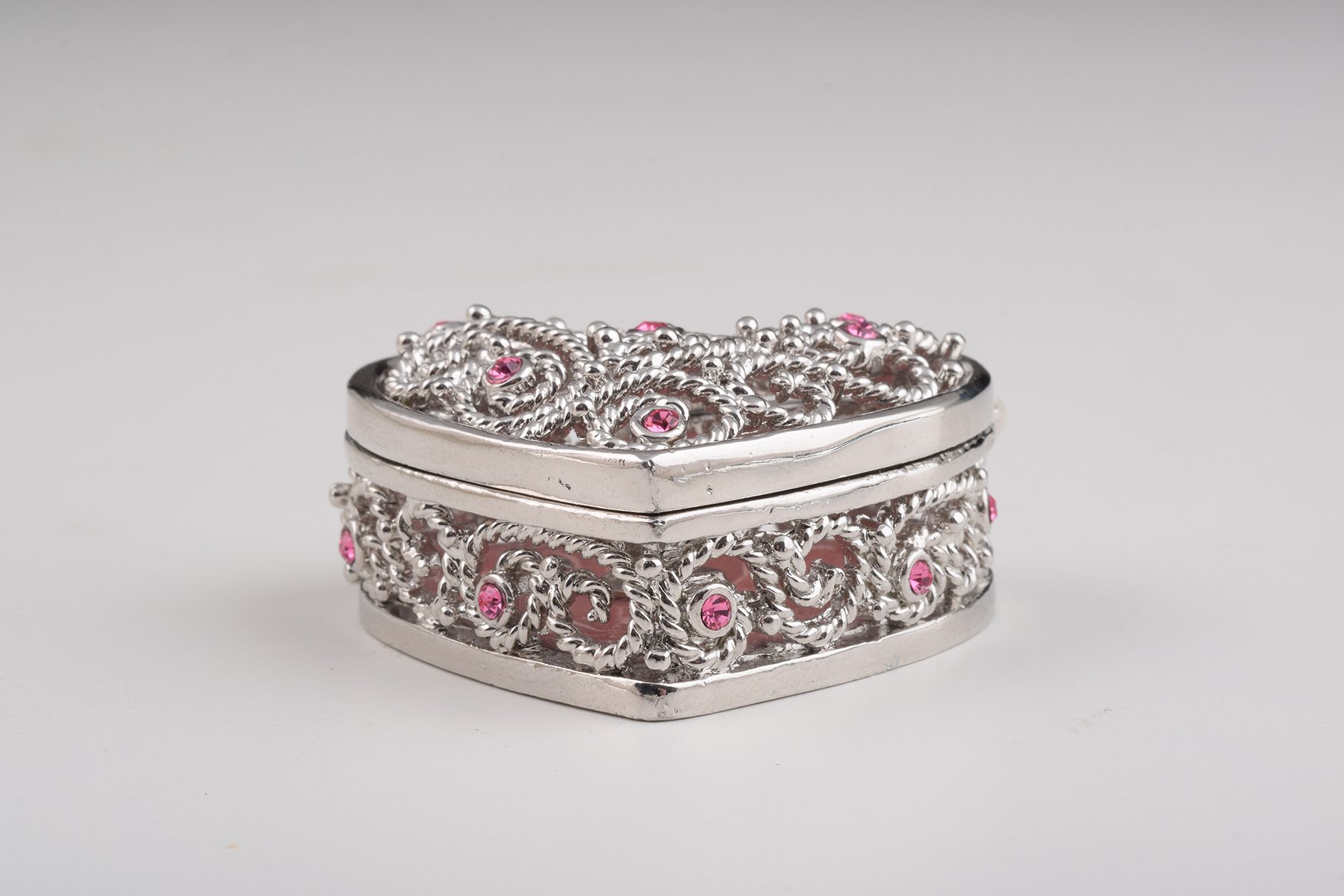 A beautifully crafted Red Heart Decorative Box featuring enamel paint and adorned with sparkling Austrian crystals, showcasing 24K gold or 925 silver plating.