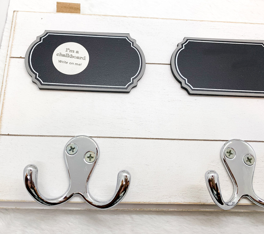 Single Hang Chalkboard with one wooden hook, featuring chalkboard labels for reminders and organization.