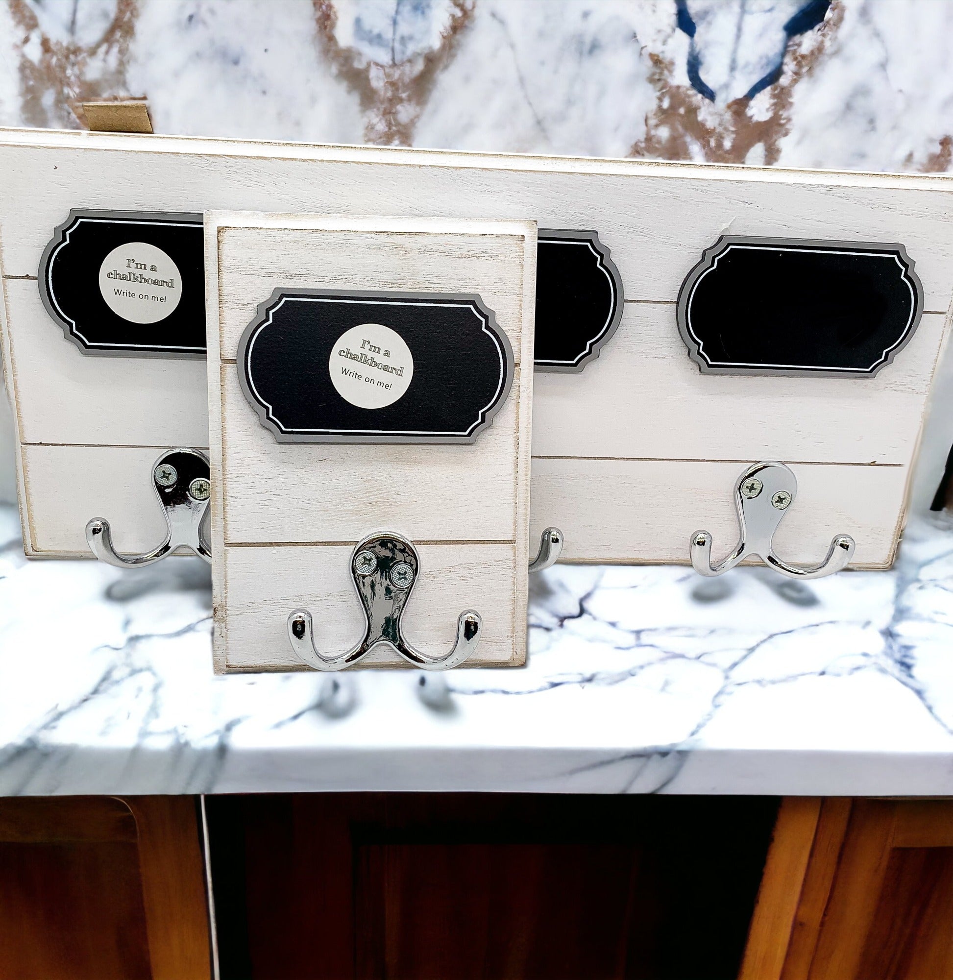 Single Hang Chalkboard with one wooden hook, featuring chalkboard labels for reminders and organization.