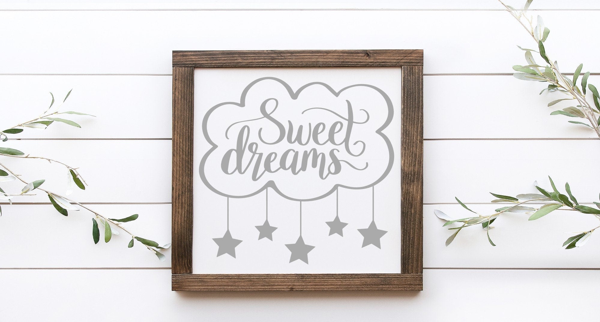 Sweet Dreams Wood Sign featuring a matte white background and painted lettering, perfect for home decor.