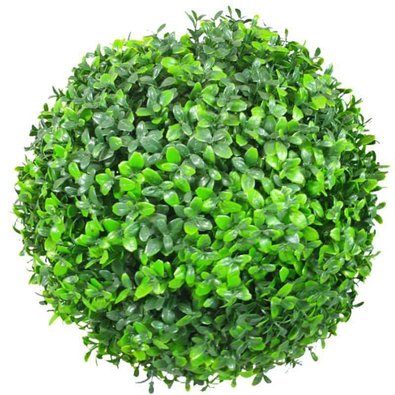 A 28cm UV resistant artificial topiary ball with realistic Buxus foliage, perfect for indoor and outdoor decoration.