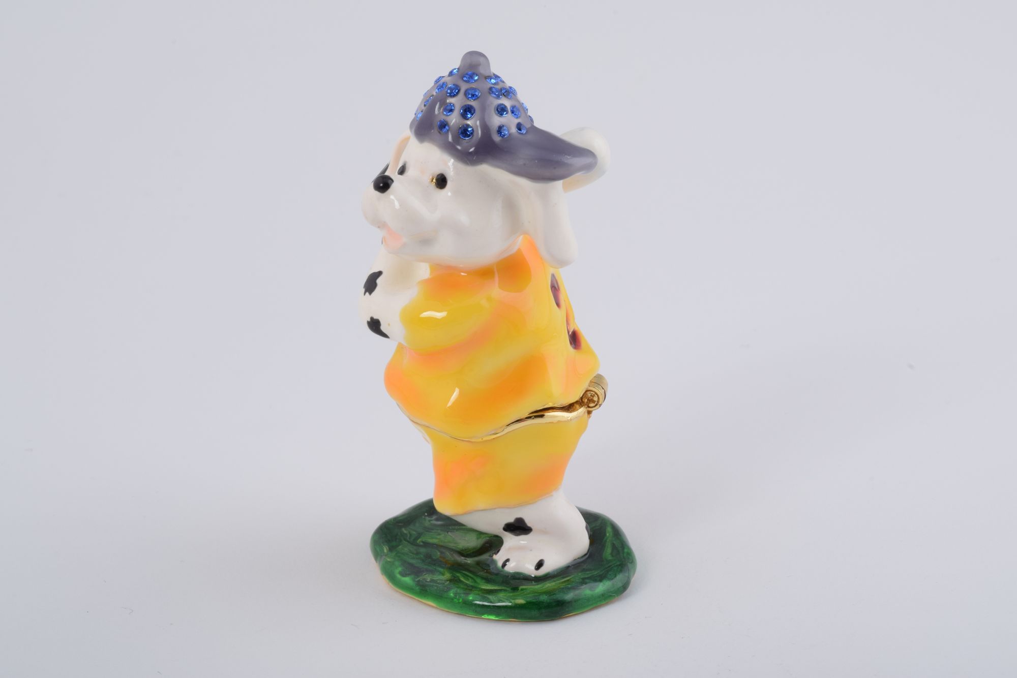 Handmade Zodiac Dog trinket box with enamel painting and Austrian crystals, featuring a secure magnetic closure.