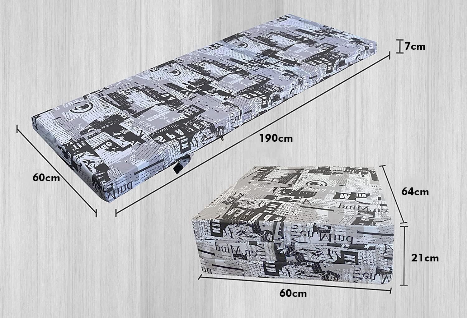 Faltbare Matratze 3-teilig in aufgeklapptem Zustand, ideal für Reisen und als Gästebett, mit abnehmbarem Bezug und 8 cm dickem Schaumstoffkern.