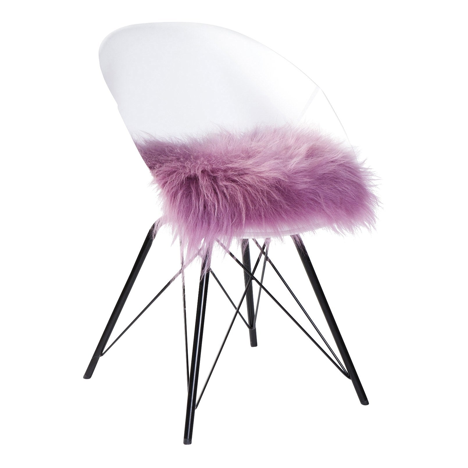 Donkerroze schapenvacht stoelkussen van 37 x 37 cm, ecologisch geverfd, met volle en wollige textuur.