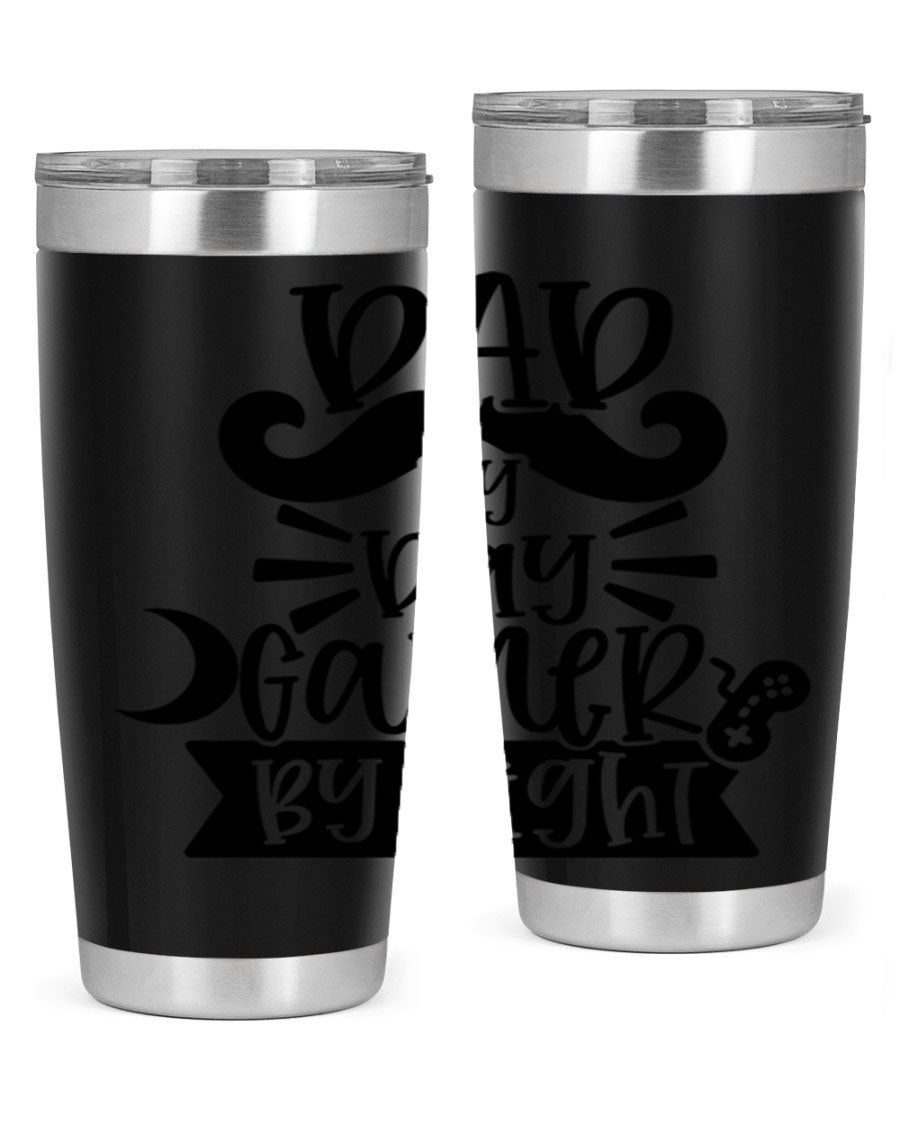 Dad by Day Gamer 67# Tumbler in stainless steel with a vibrant design, perfect for keeping drinks hot or cold.