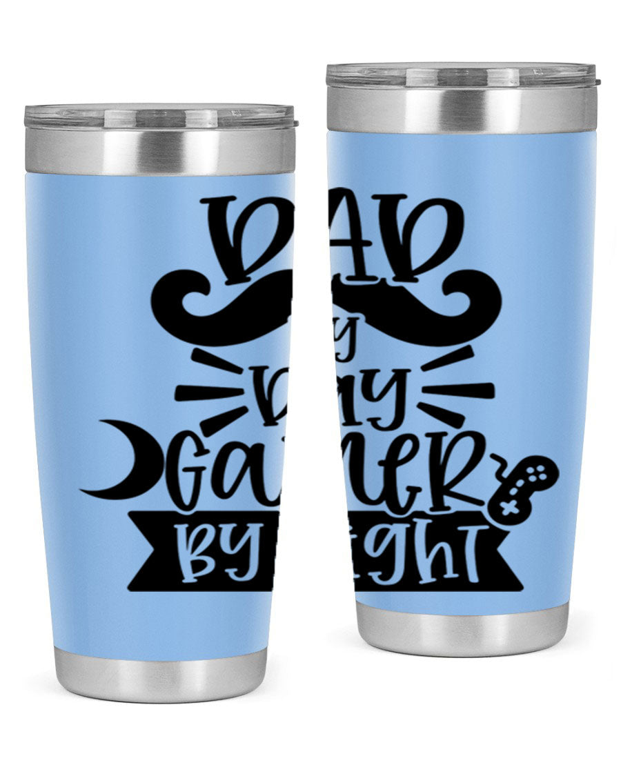 Dad by Day Gamer 67# Tumbler in stainless steel with a vibrant design, perfect for keeping drinks hot or cold.