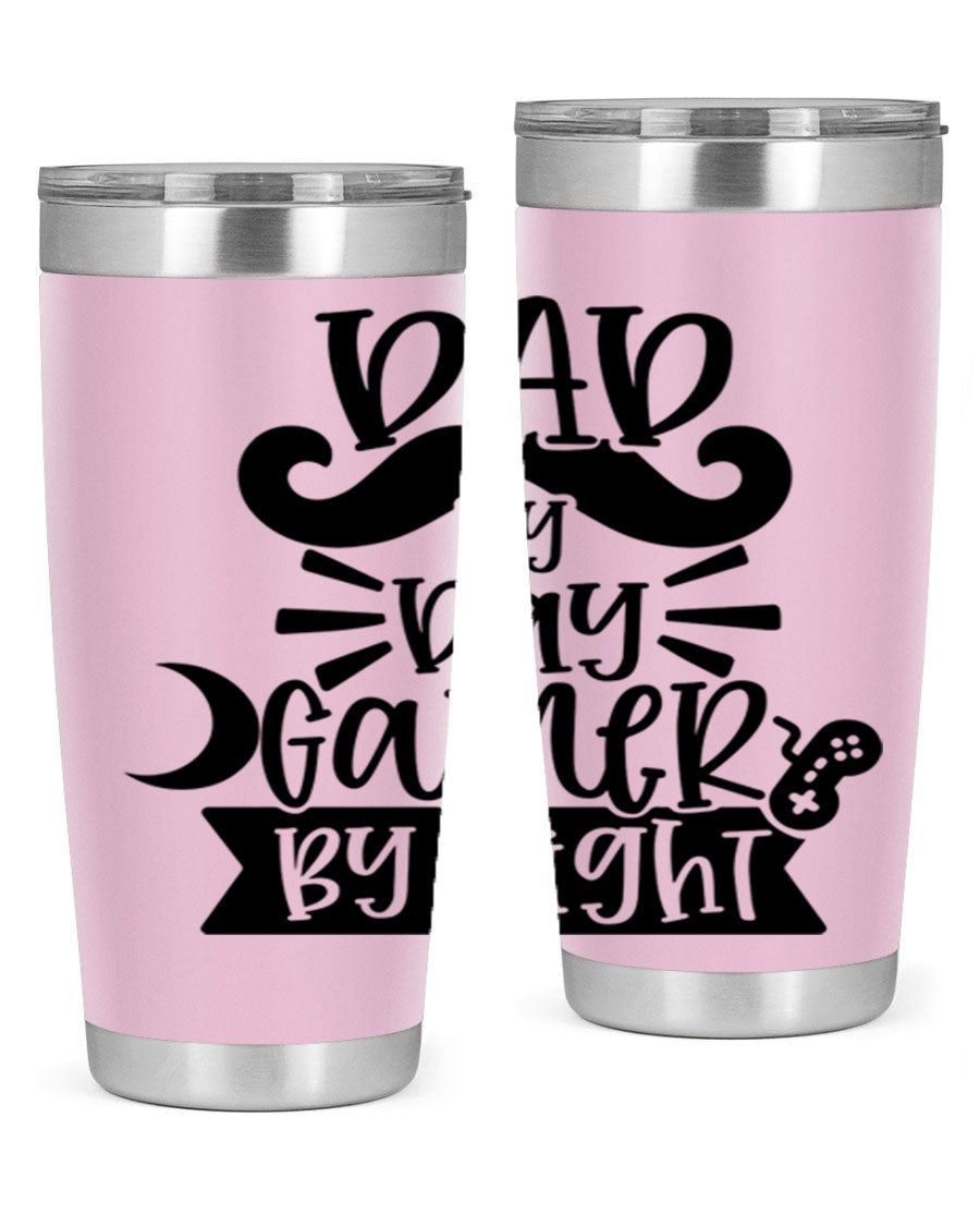 Dad by Day Gamer 67# Tumbler in stainless steel with a vibrant design, perfect for keeping drinks hot or cold.