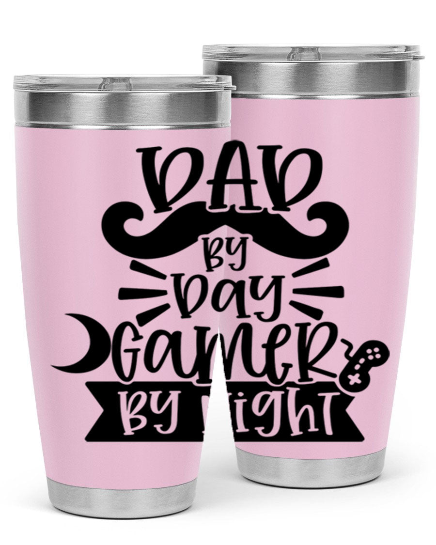 Dad by Day Gamer 67# Tumbler in stainless steel with a vibrant design, perfect for keeping drinks hot or cold.