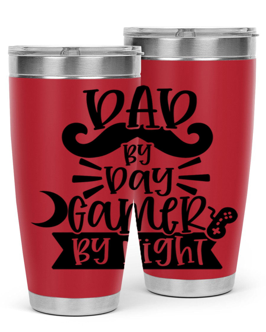 Dad by Day Gamer 67# Tumbler in stainless steel with a vibrant design, perfect for keeping drinks hot or cold.