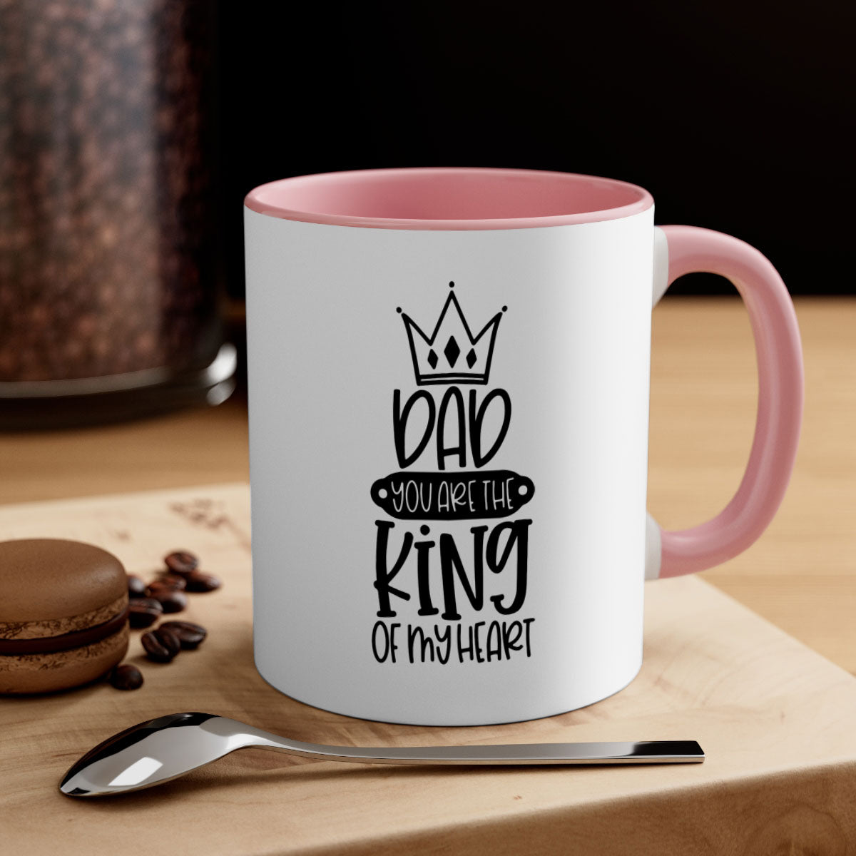 Ceramic coffee mug with 'Dad You Are the King of My Heart' design, featuring a colored handle and glossy finish.