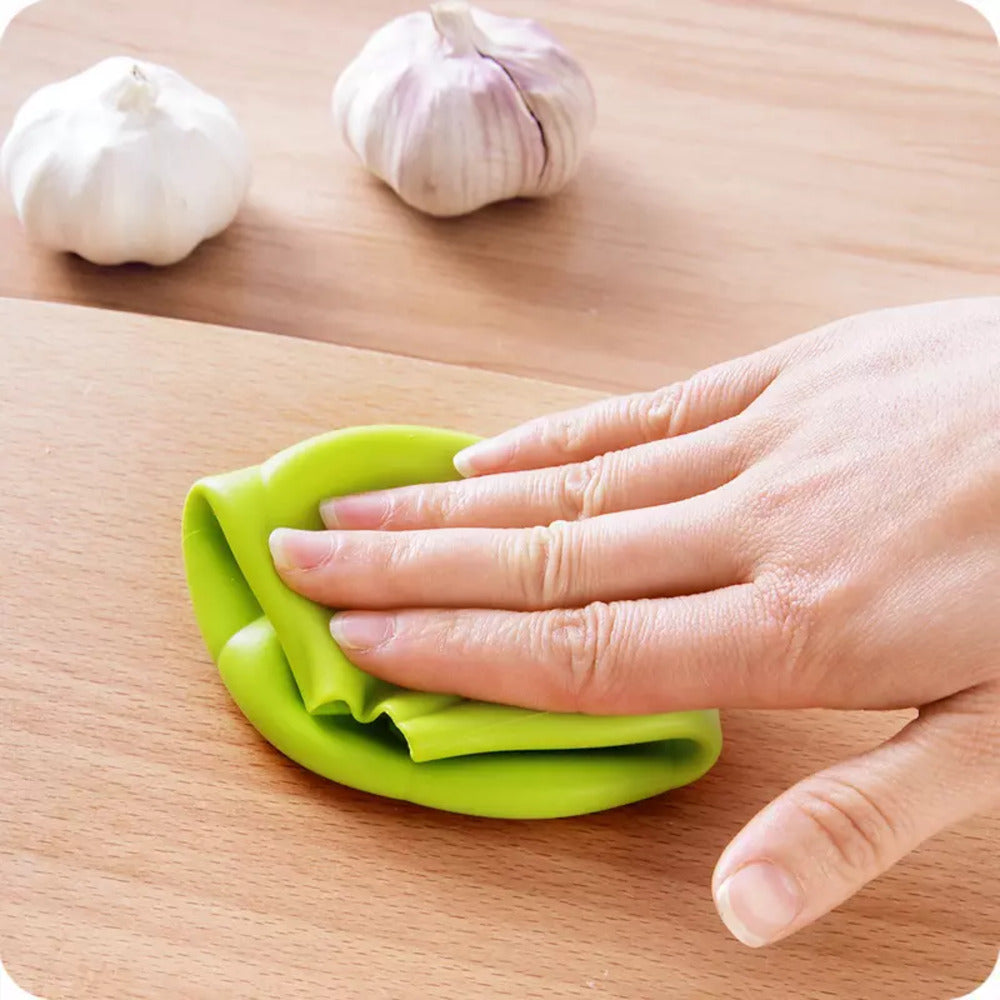 Silicone Garlic Peeler in garlic shape, designed for easy peeling of garlic cloves while keeping hands odor-free.