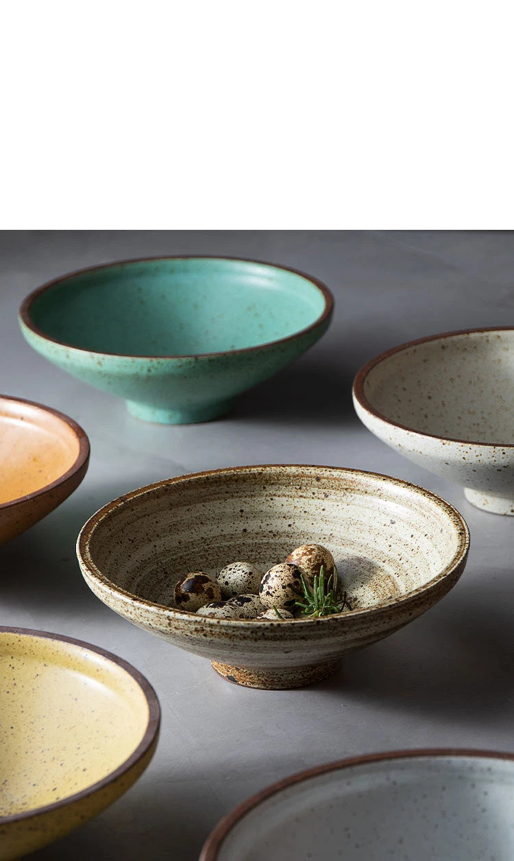 Handmade Japanese ramen bowl in green and beige colors, showcasing artisanal craftsmanship and traditional design.