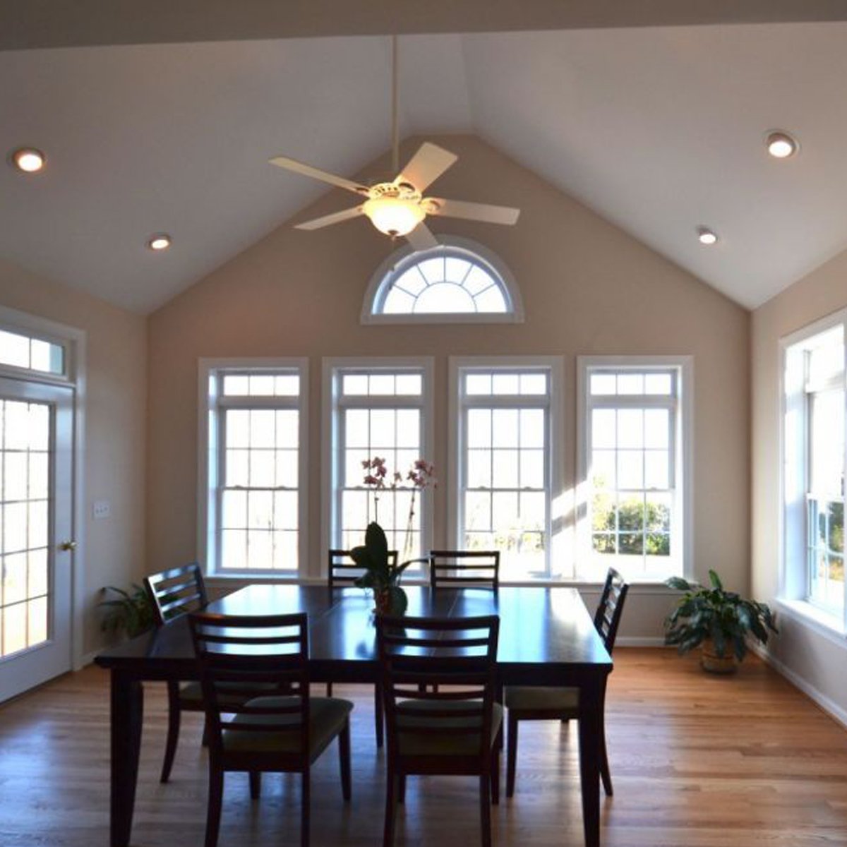 12W Modern LED Adjustable Tilt Angle Downlight, round recessed ceiling light with sleek design and cool white illumination.