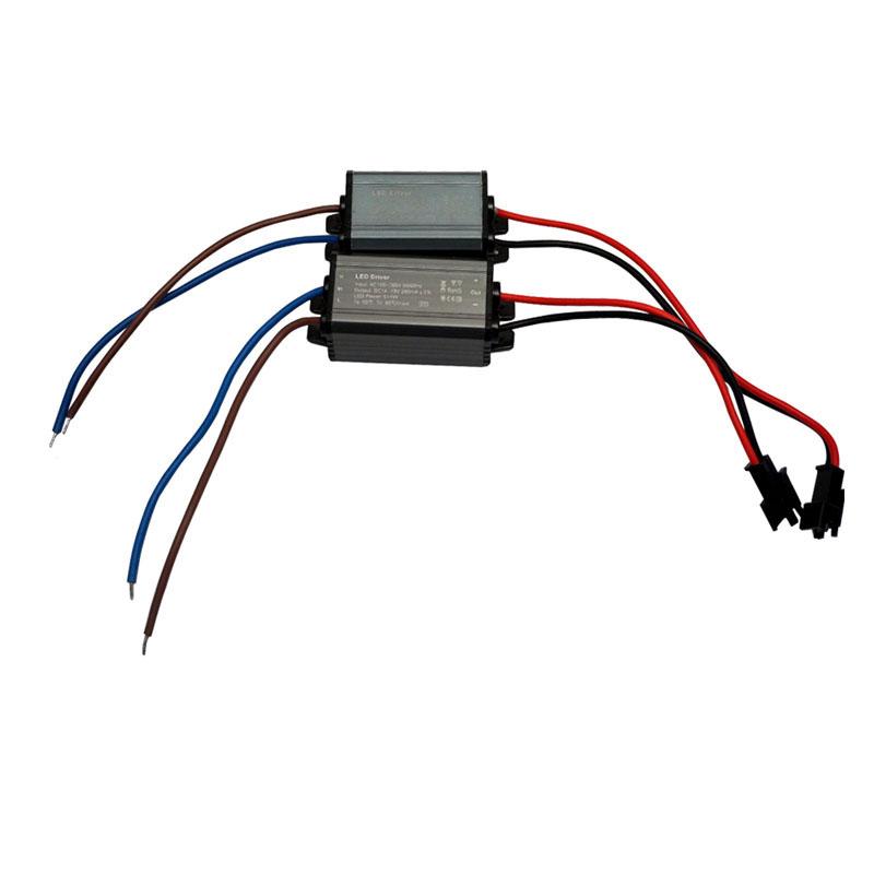 25-36W Waterproof Constant Current LED Power Supply with aluminum casing and IP67 rating, suitable for various LED lights.