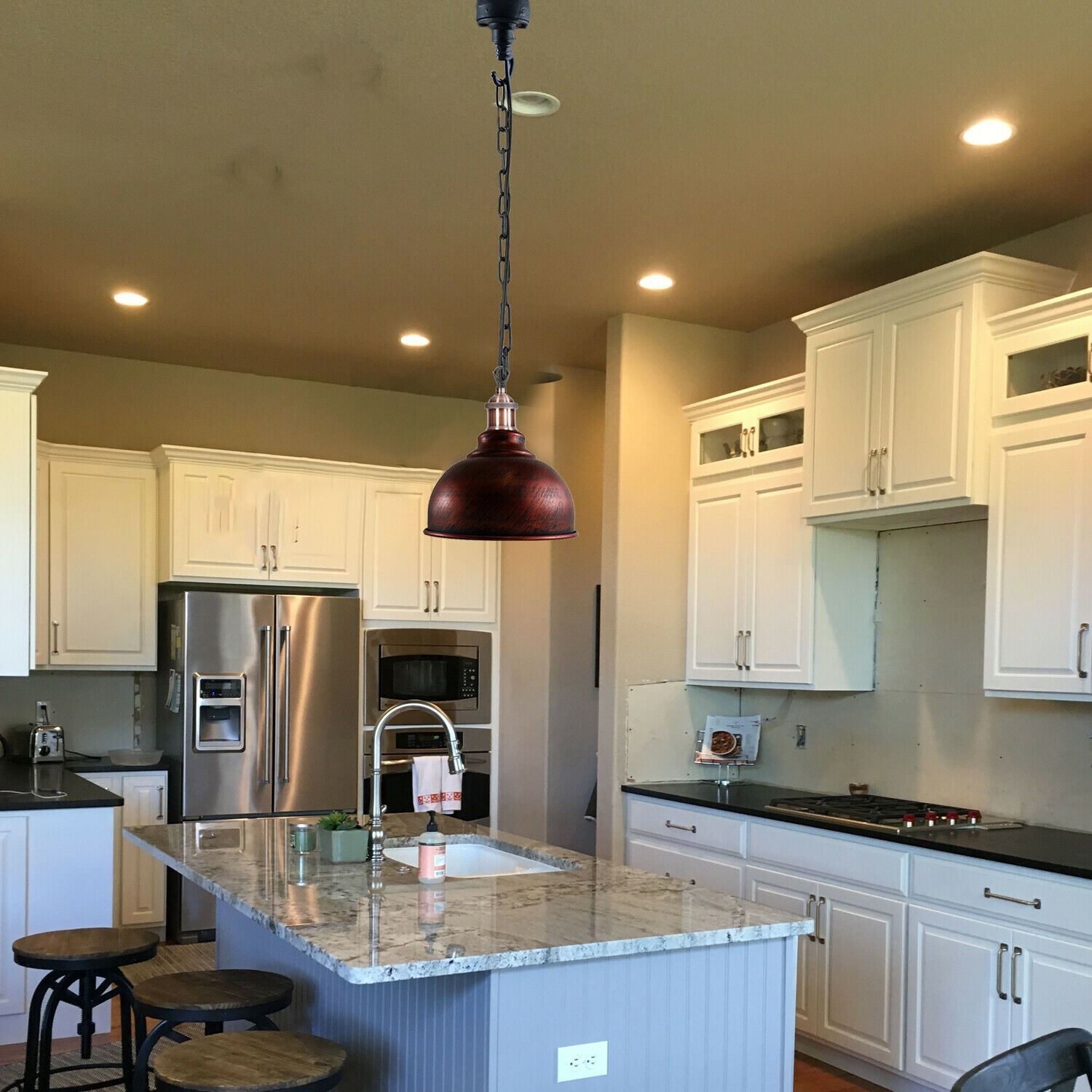 Industrial Vintage Ceiling Light in rustic red metal with a stylish pendant design, featuring a chain for hanging.