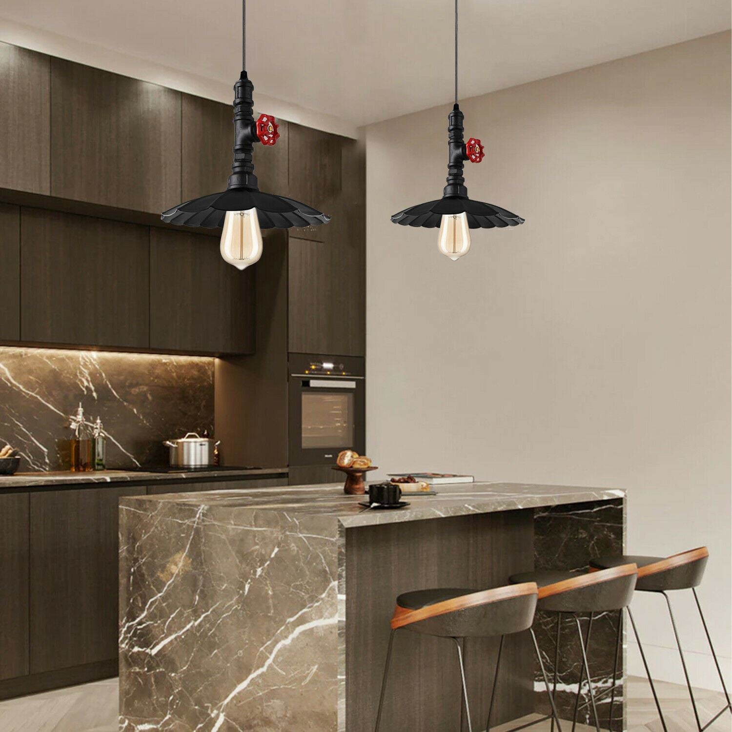 Vintage Style Industrial Pendant Light featuring a steampunk pipe design, ideal for cafes and restaurants.