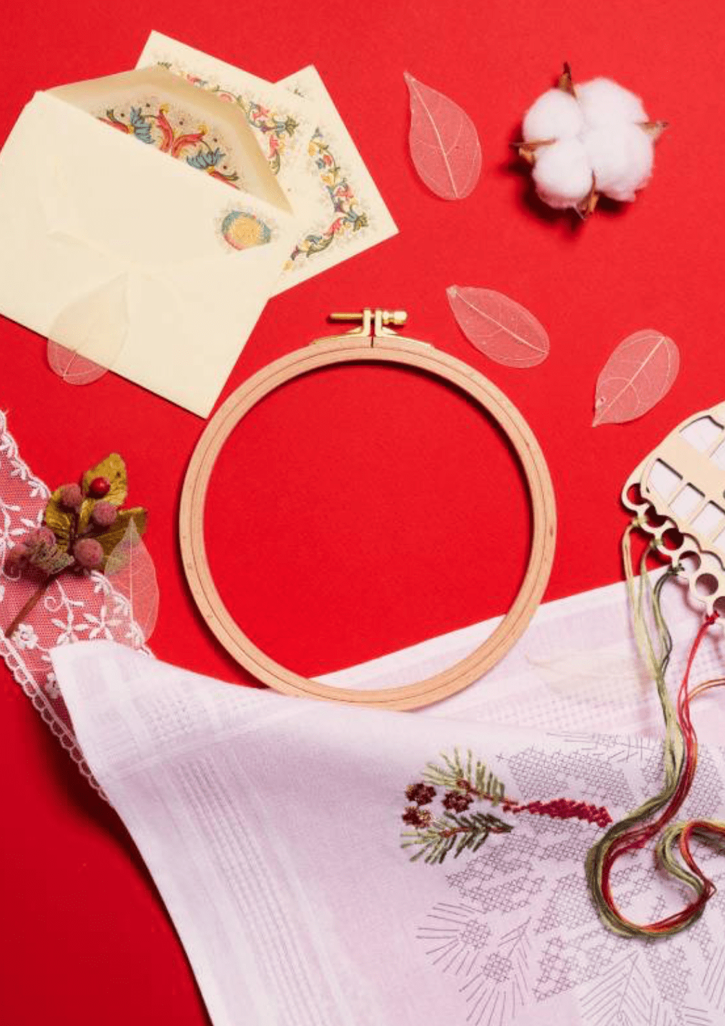 Nurge 8mm Screwed Wooden Embroidery Hoop made of beech wood with brass fittings, showcasing its smooth finish and elegant design.